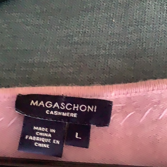 Cashmere lilac sweater - Picture 4 of 4